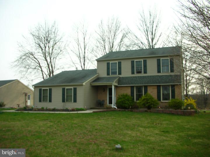 1034 Elephant Road Perkasie, PA 18944 - Photo 1 of 14 Front Yard