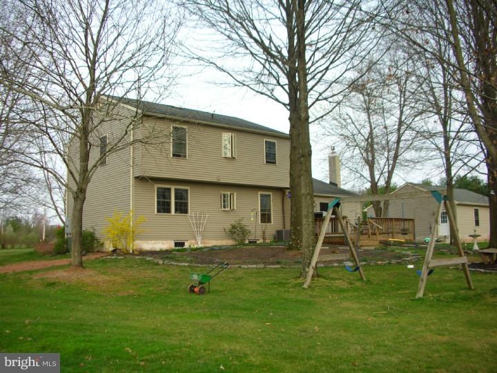 1034 Elephant Road Perkasie, PA 18944 - Photo 8 of 14 Exterior Back