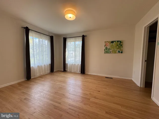 $3,800 | 10676 Muirfield Drive, Potomac, MD 20854