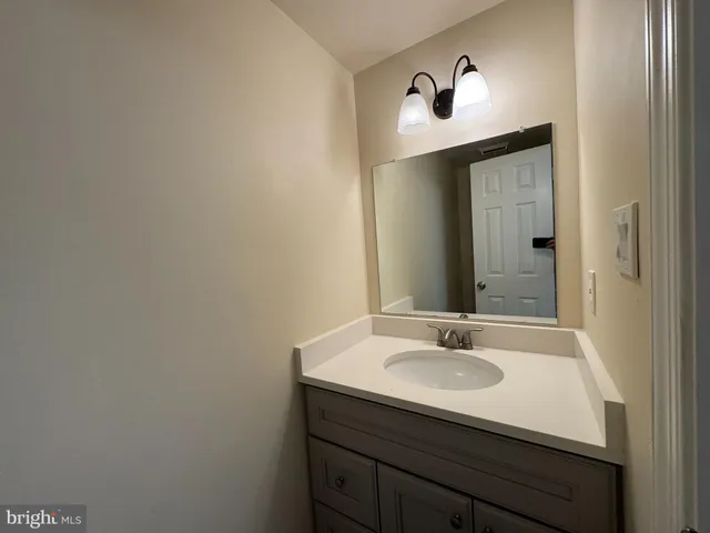 $3,800 | 10676 Muirfield Drive, Potomac, MD 20854