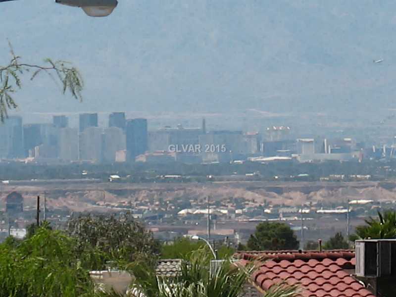 175 Lovett Road Henderson, NV 89015 - Photo 27 of 35 View.
