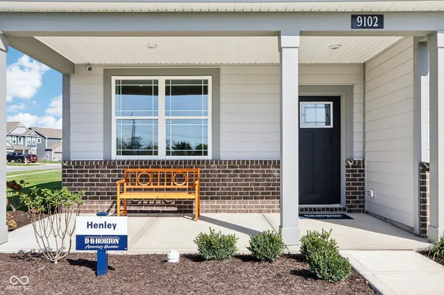 $418,900 | 917 Angilee Way, Lebanon, IN 46052