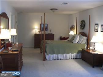 721 Cottage Road Glenside, PA 19038 - Photo 12 of 12 Bedroom - Main