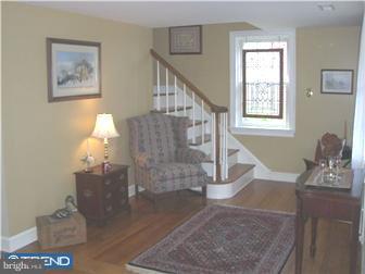 721 Cottage Road Glenside, PA 19038 - Photo 6 of 12 Living Room
