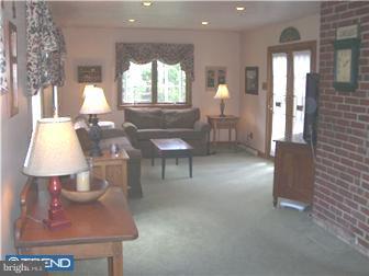 721 Cottage Road Glenside, PA 19038 - Photo 7 of 12 Family Room