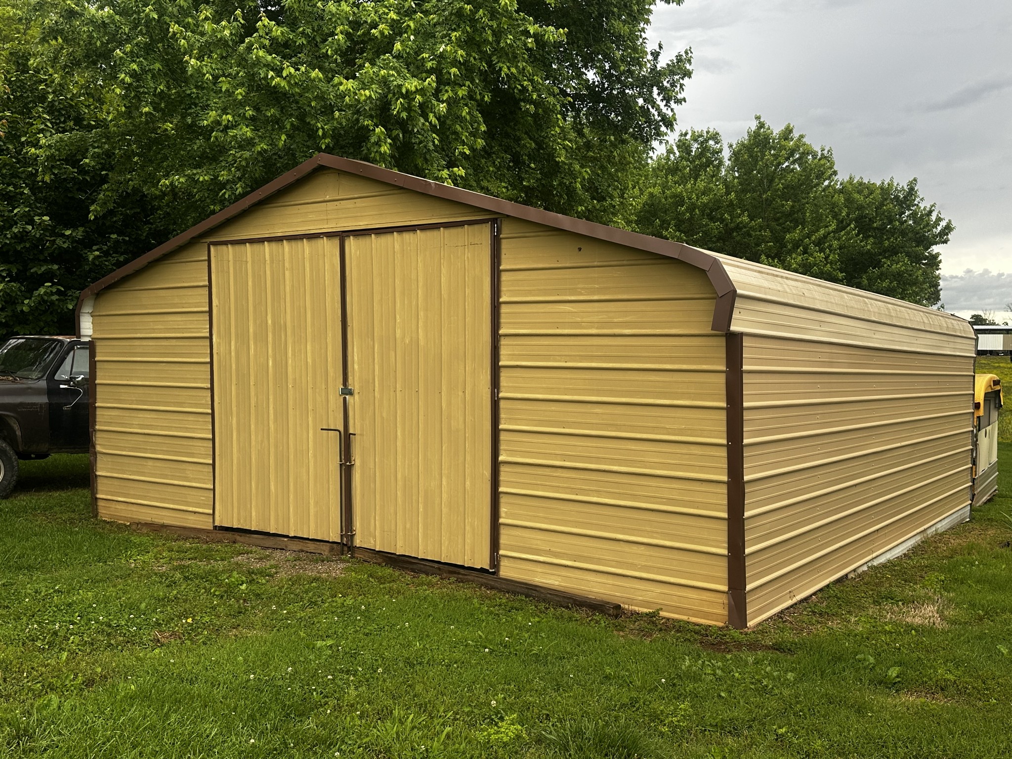 1142 Maxwell Road Belvidere, TN 37306 - Photo 25 of 29 a view of a house with a yard