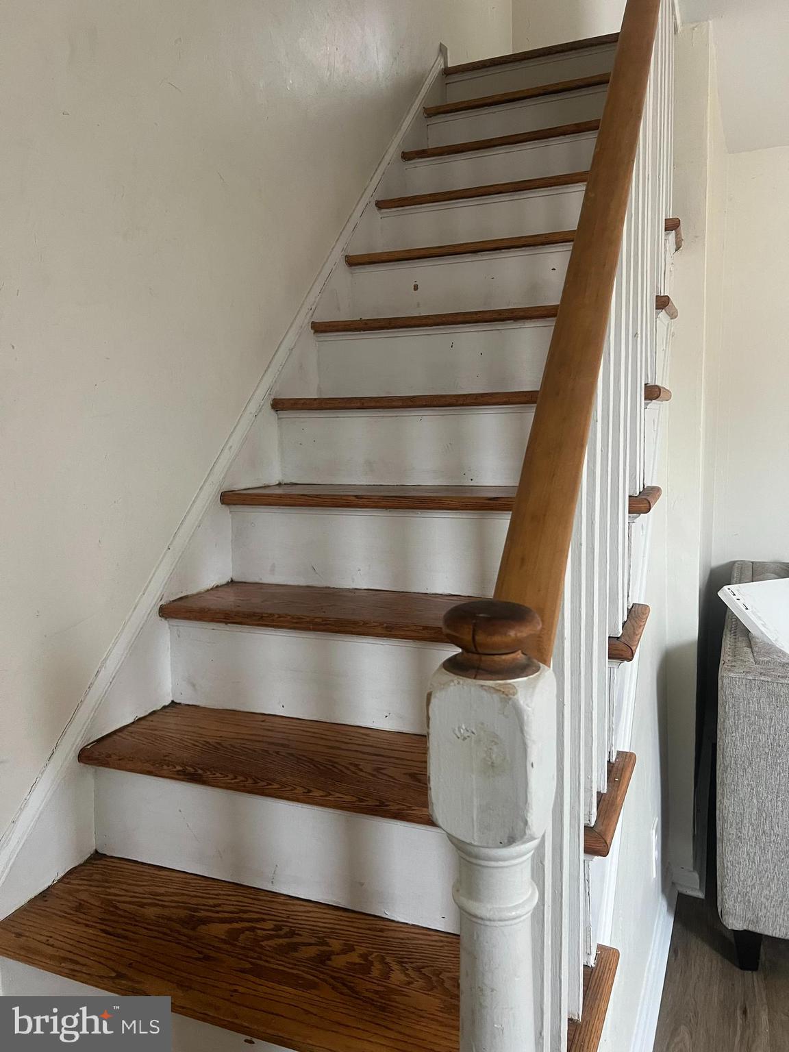 153 Margate Road Upper Darby, PA 19082 - Photo 3 of 7 a view of entryway
