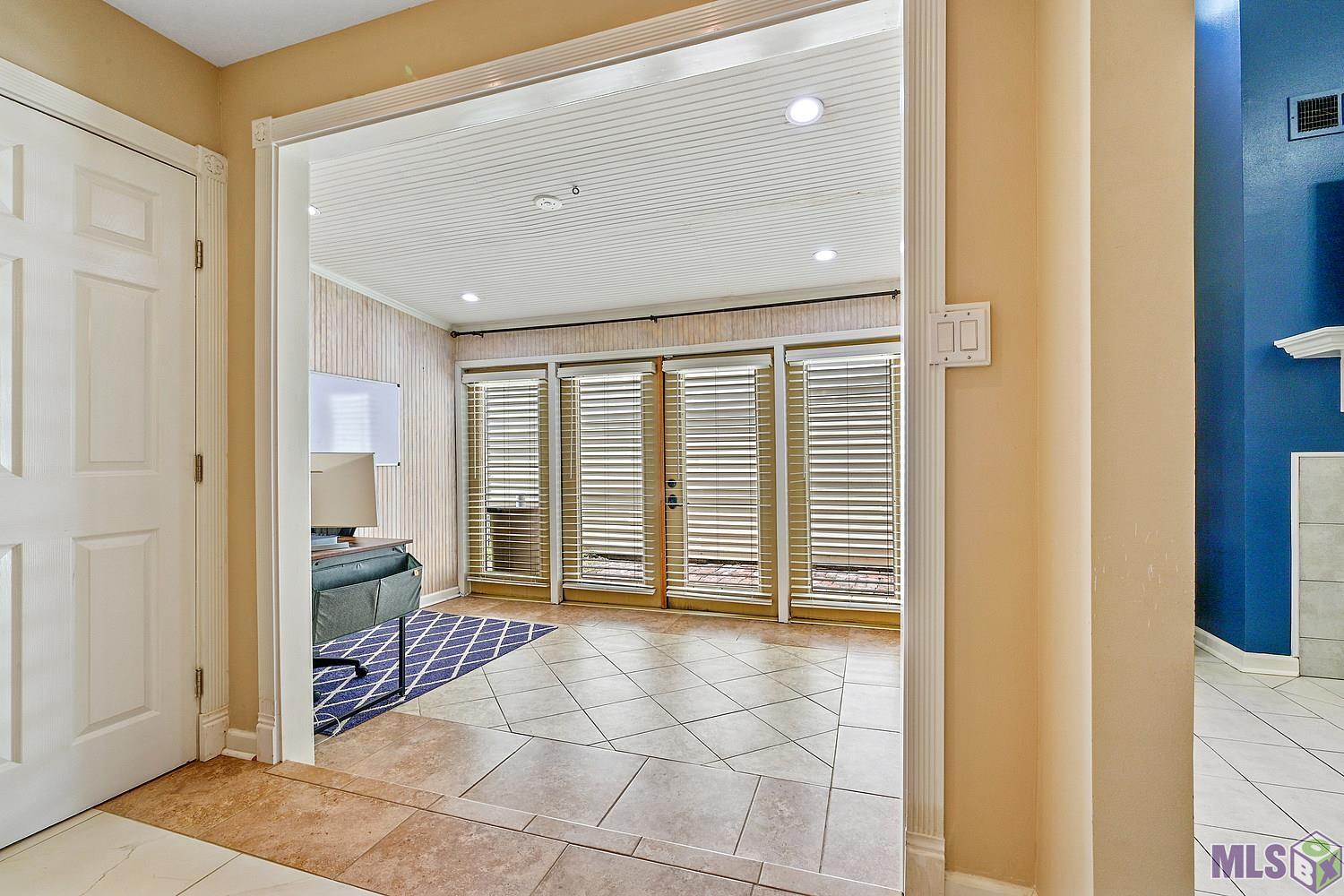 5050 Stumberg Lane Baton Rouge, LA 70816 - Photo 5 of 12