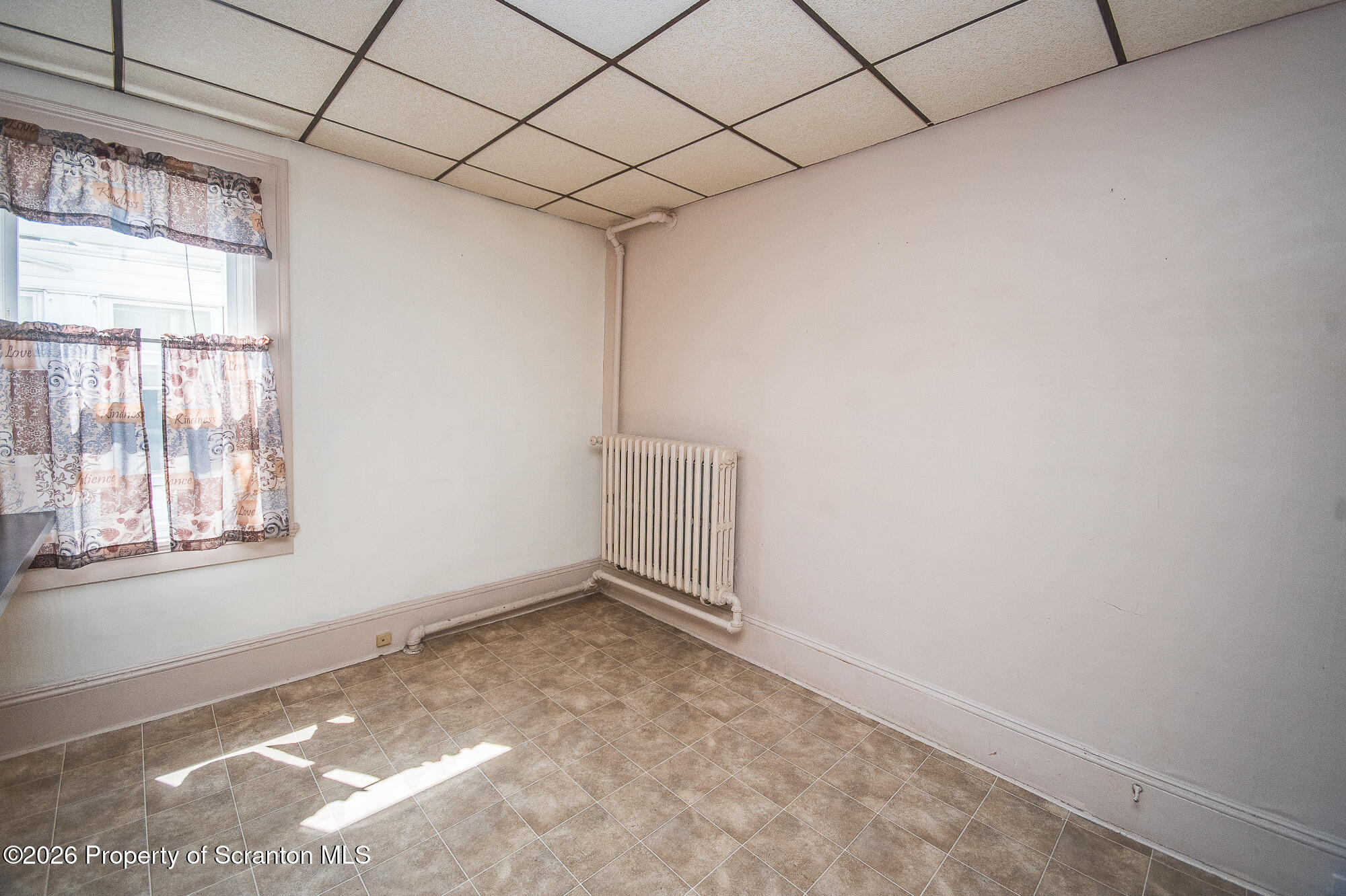 1827-1829 Main Street, Unit SECOND Blakely, PA 18447 - Photo 13 of 28 Kitchen