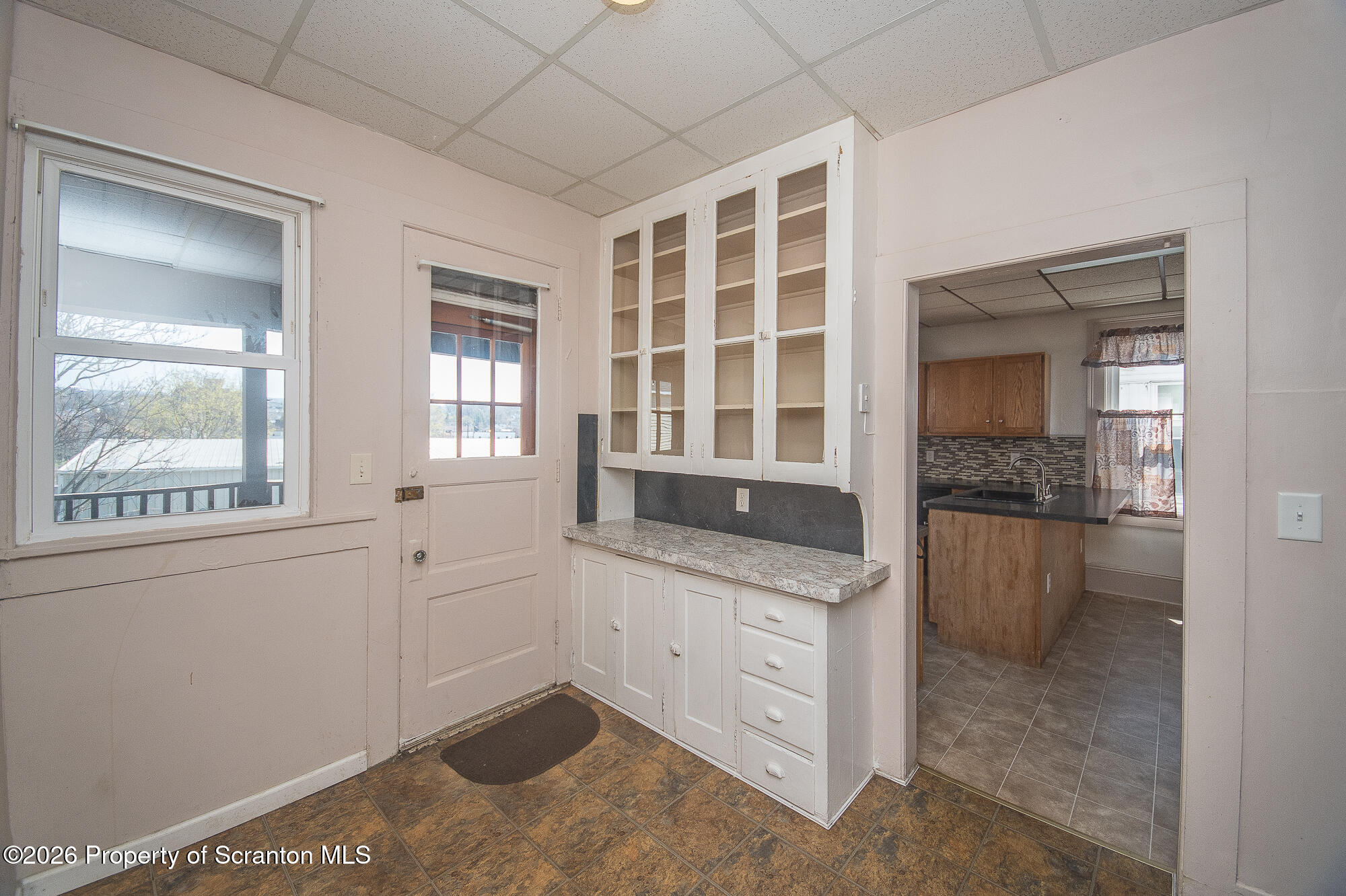 1827-1829 Main Street, Unit SECOND Blakely, PA 18447 - Photo 15 of 28 Laundry