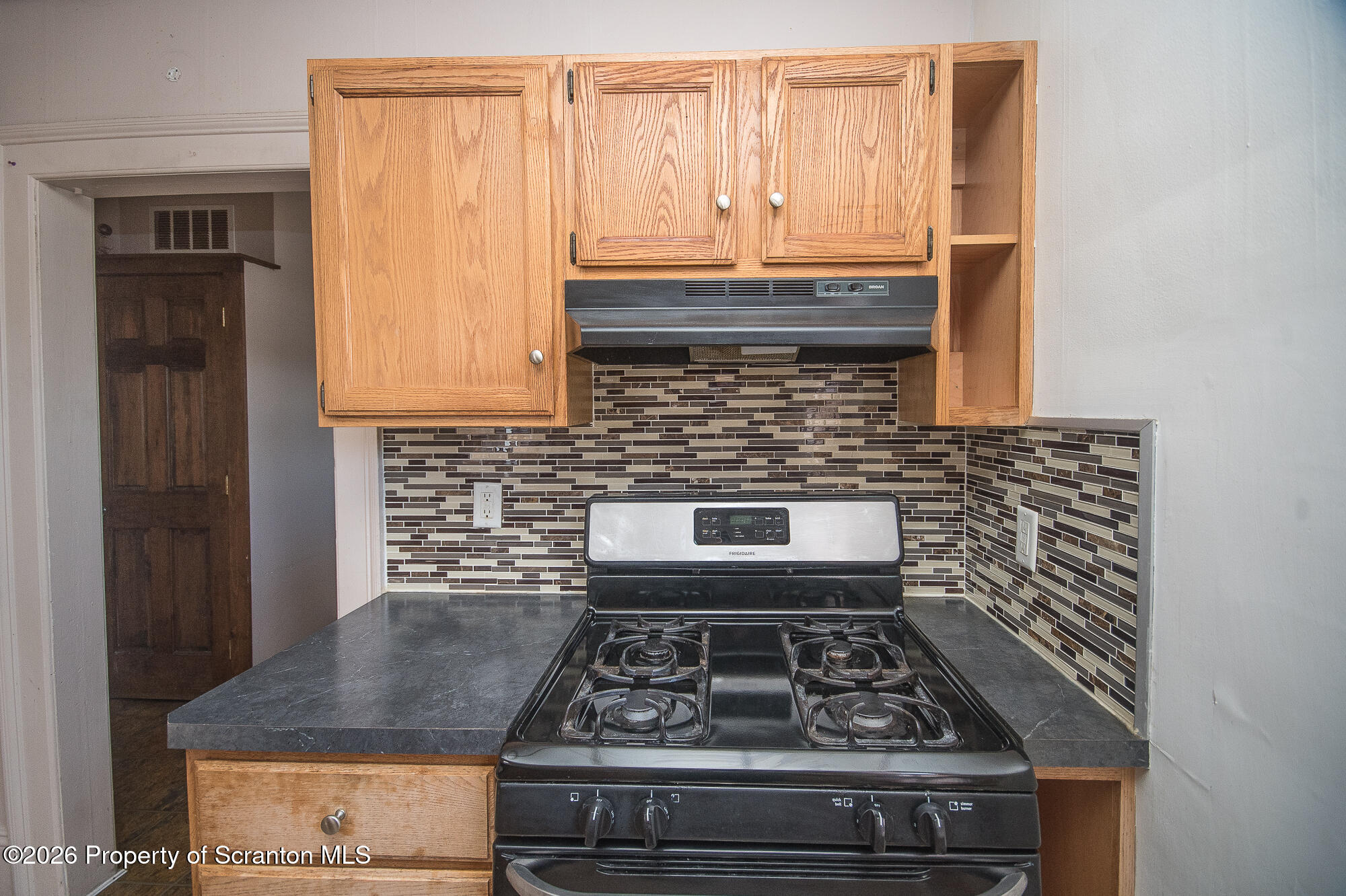 1827-1829 Main Street, Unit SECOND Blakely, PA 18447 - Photo 8 of 28 Kitchen