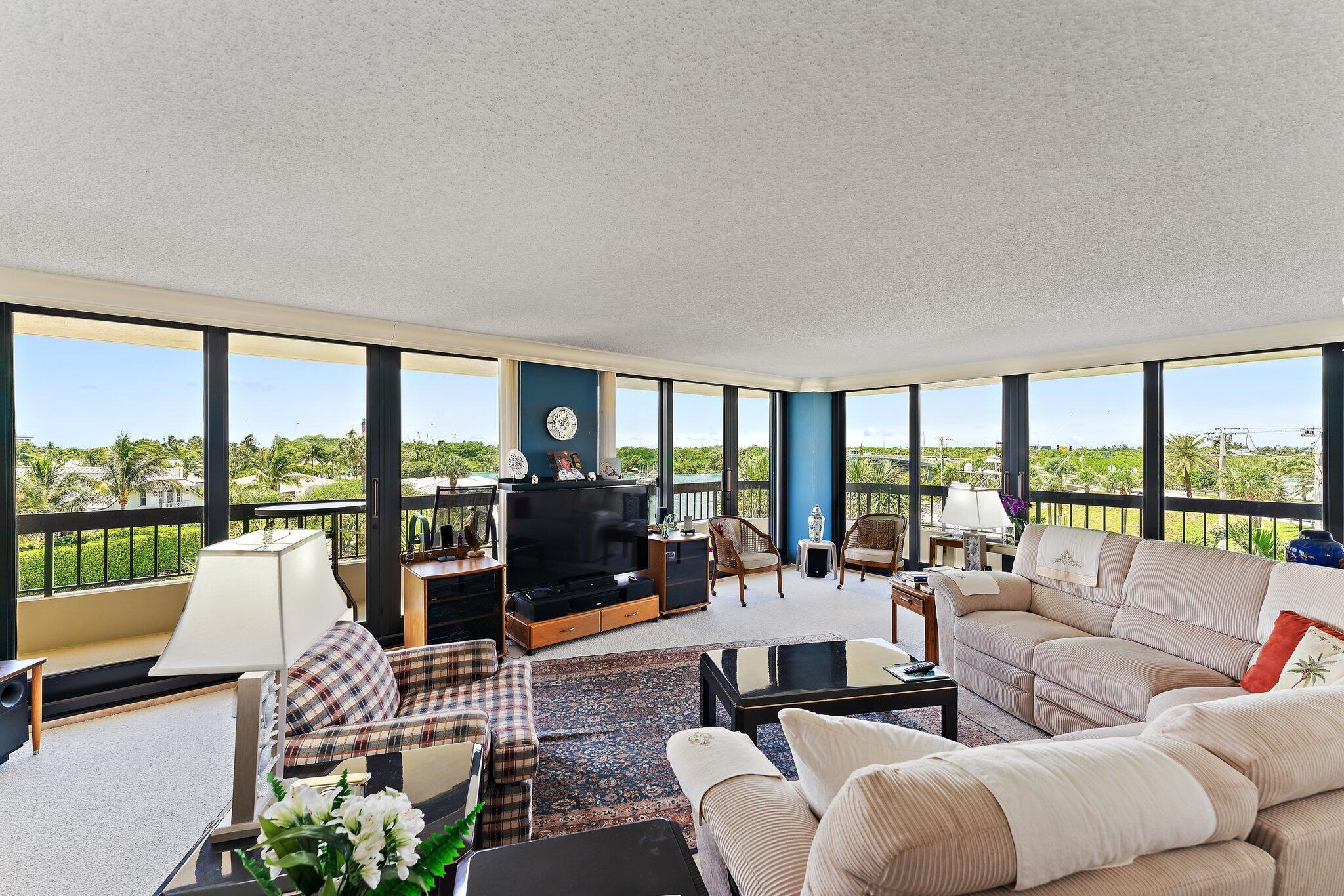 50 South Beach Road, Unit 304 Jupiter, FL 33469 - Photo 7 of 68 Living room