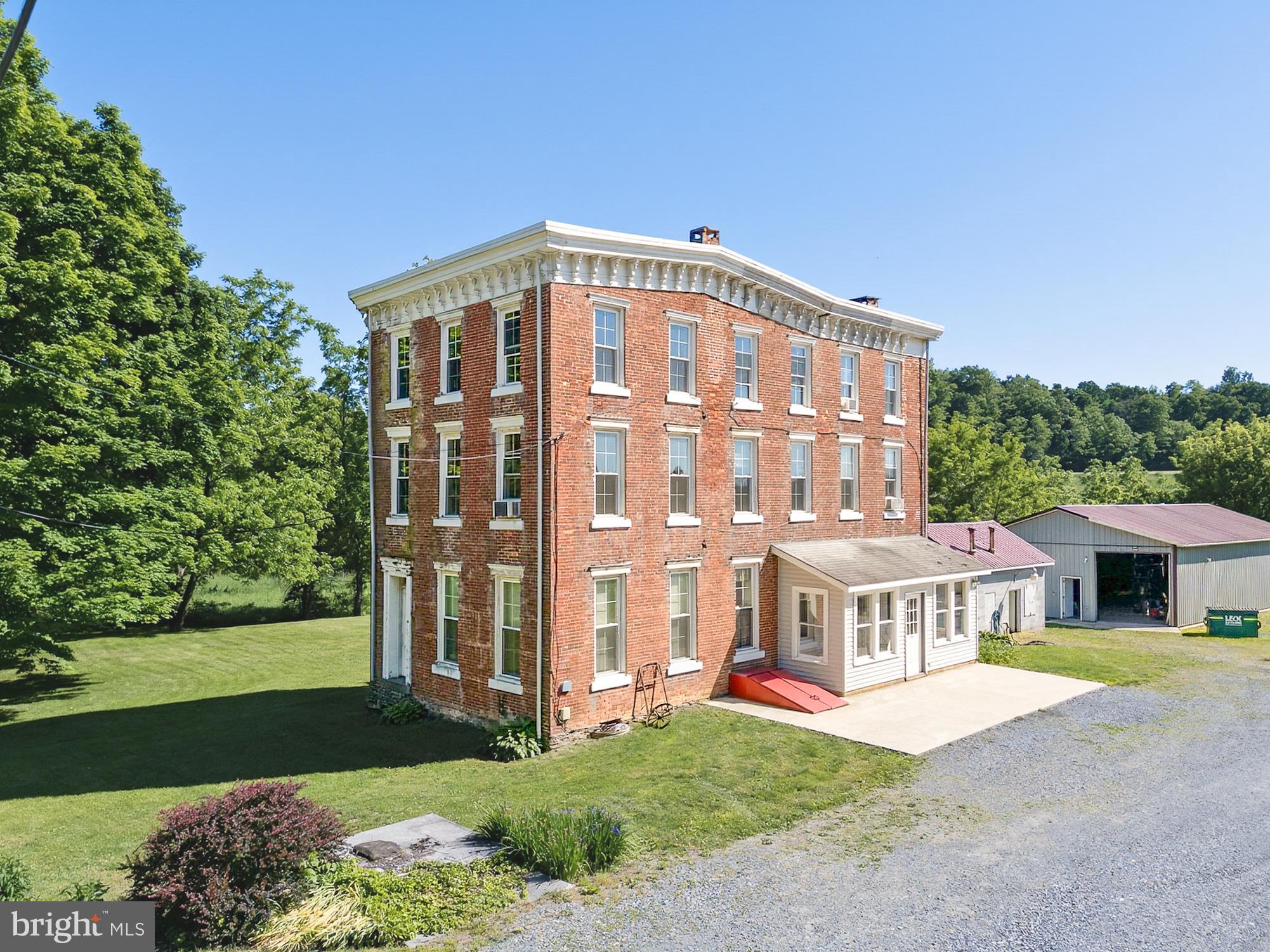 1306 Long Ln Road Lenhartsville, PA 19534 - Photo 1 of 76