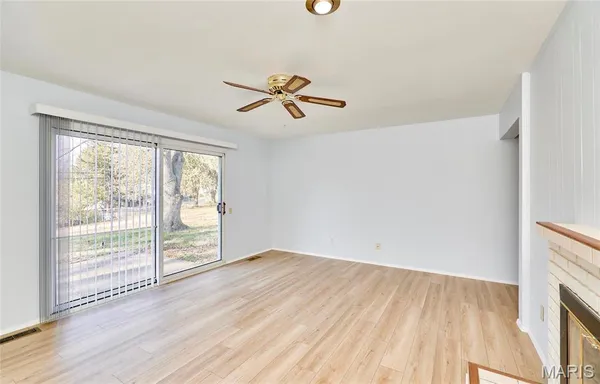 $2,300 | 815 Montmartre Court, St. Louis, MO 63141