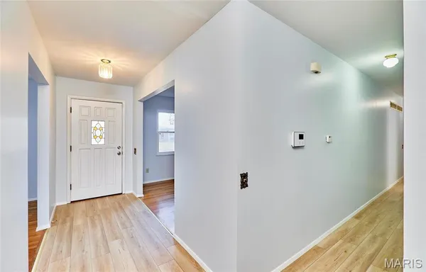 $2,300 | 815 Montmartre Court, St. Louis, MO 63141