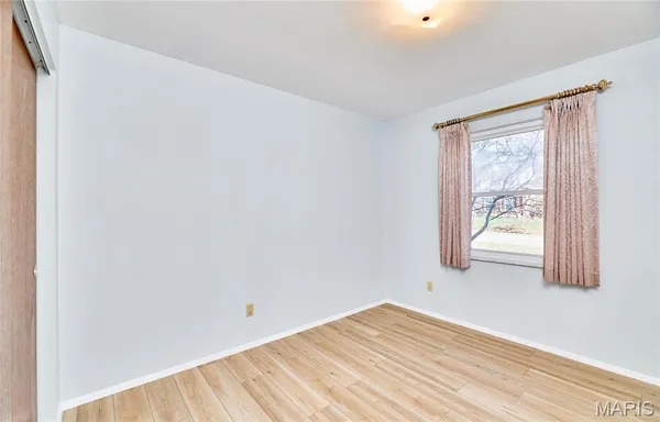 $2,300 | 815 Montmartre Court, St. Louis, MO 63141