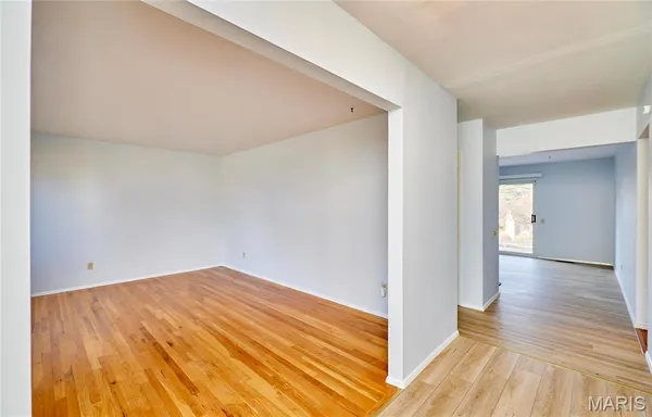 $2,300 | 815 Montmartre Court, St. Louis, MO 63141