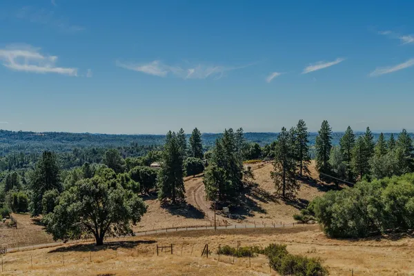 $549,000 | 17900 Holly Road, Fiddletown, CA 95629