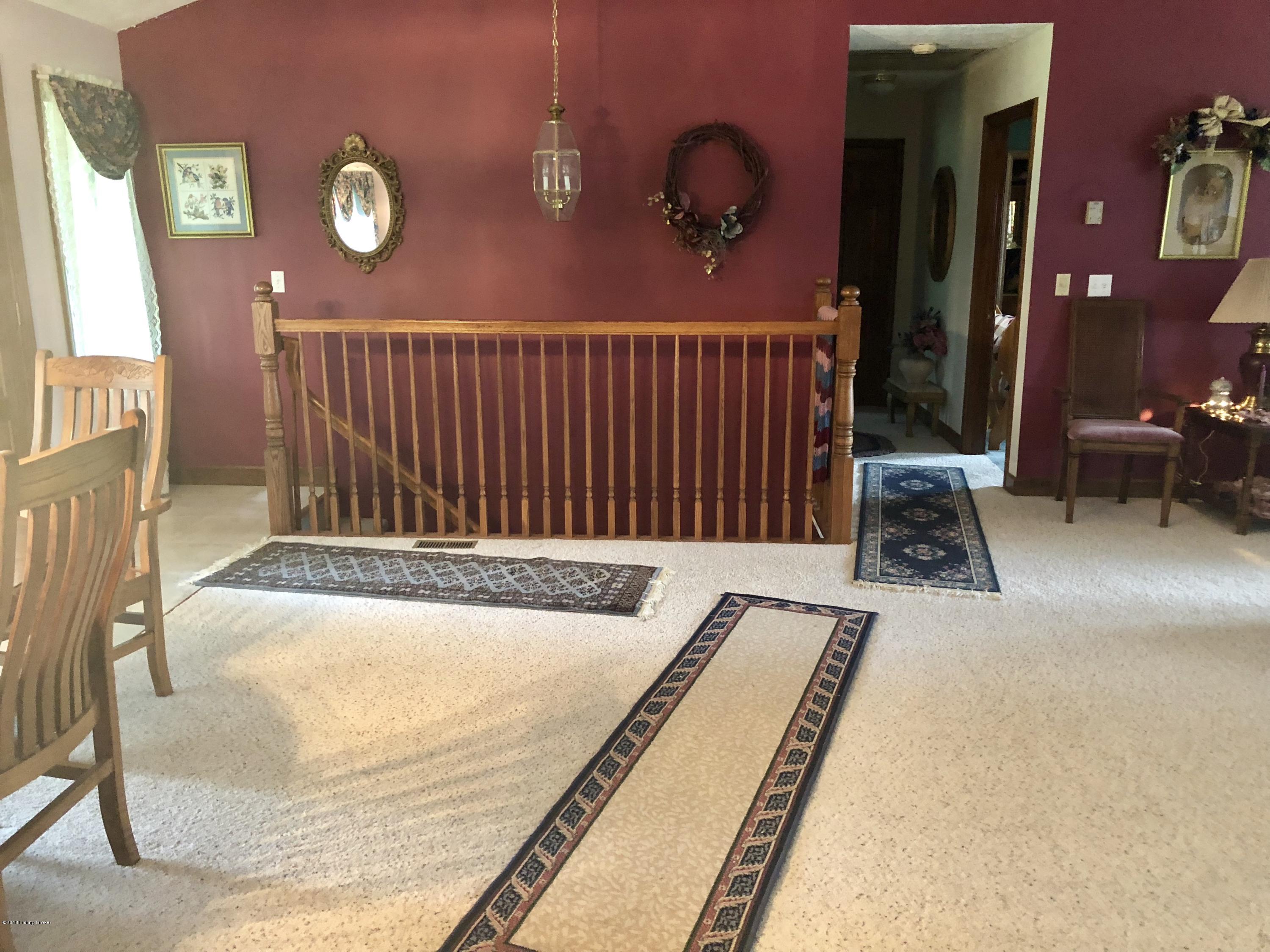 617 North Hopewell Church Road Fordsville, KY 42343 - Photo 6 of 116 6