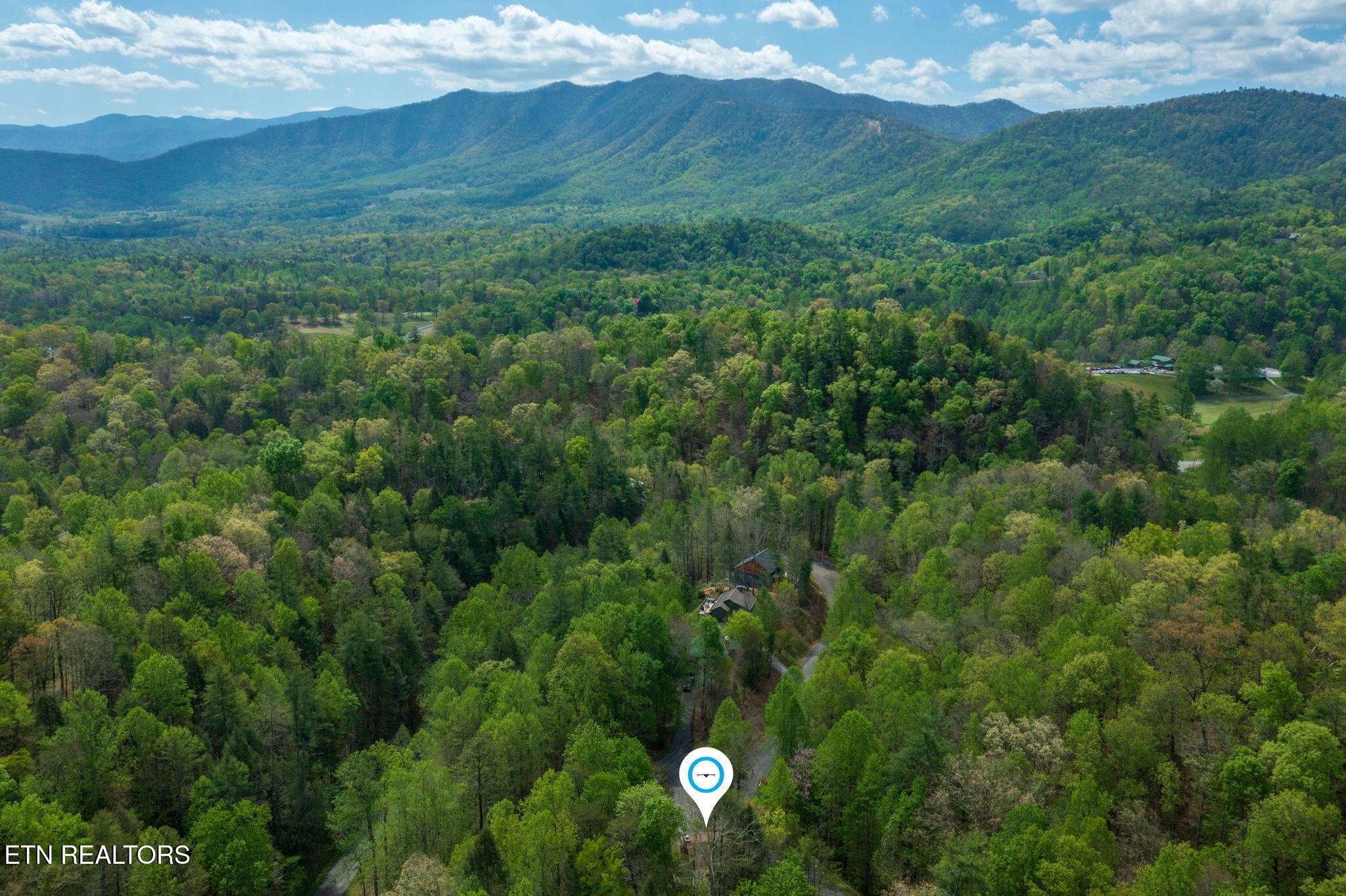 407 Kurts Corner Road Townsend, TN 37882 - Photo 23 of 26 homesandvideos aerials-14884m