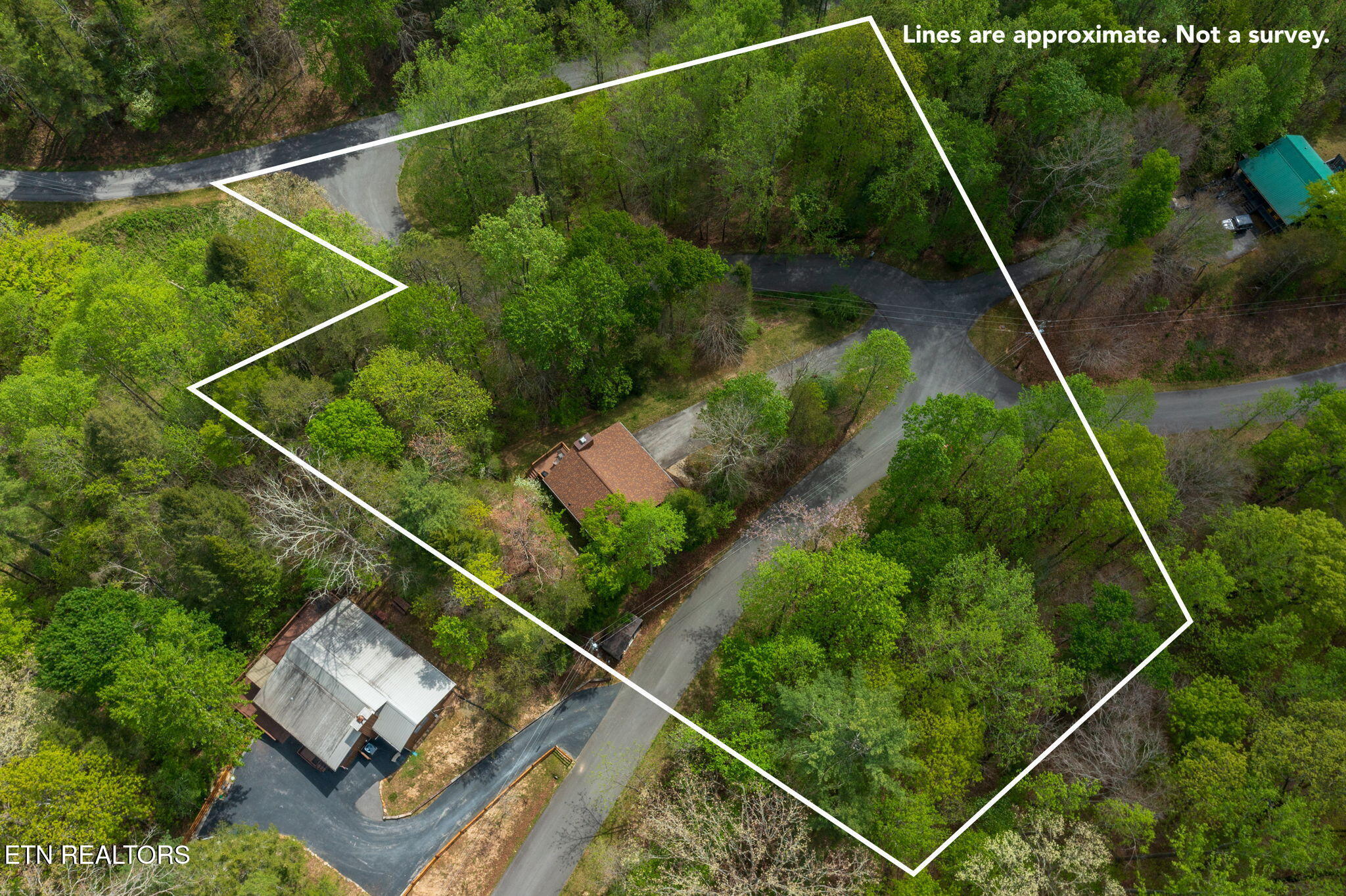 407 Kurts Corner Road Townsend, TN 37882 - Photo 26 of 26 homesandvideos-23 lines