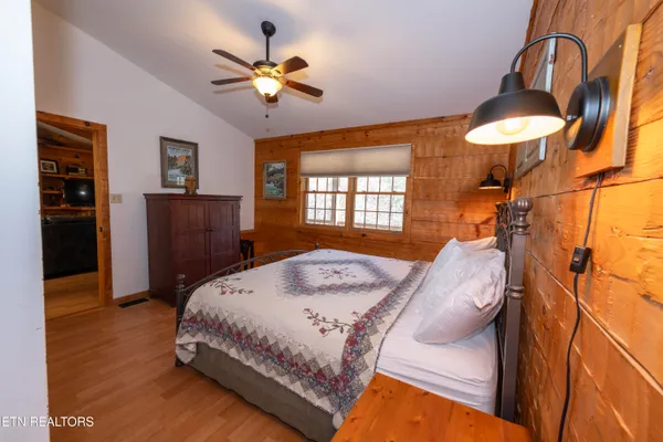 $399,000 | 407 Kurts Corner Road, Townsend, TN 37882