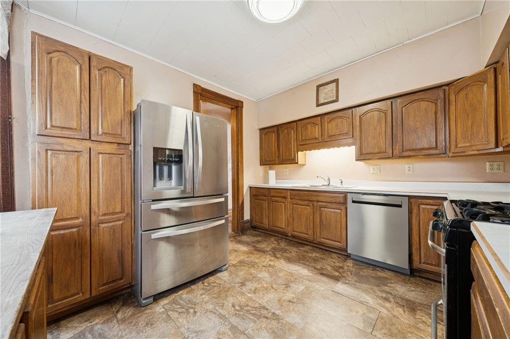 410 Point Street Saltsburg, PA 15681 - Photo 11 of 42