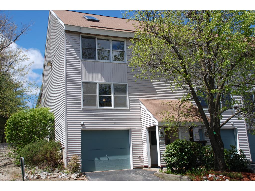 300 Circle Road, Unit 300 Manchester, NH 03103 - Photo 1 of 26