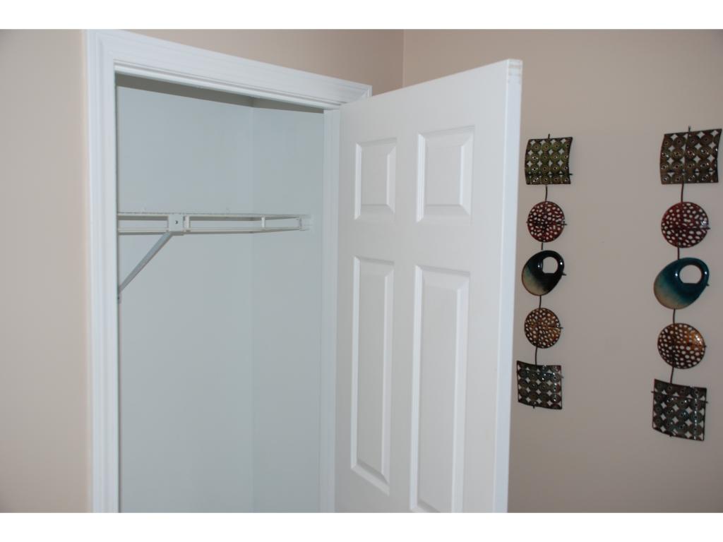300 Circle Road, Unit 300 Manchester, NH 03103 - Photo 13 of 26
