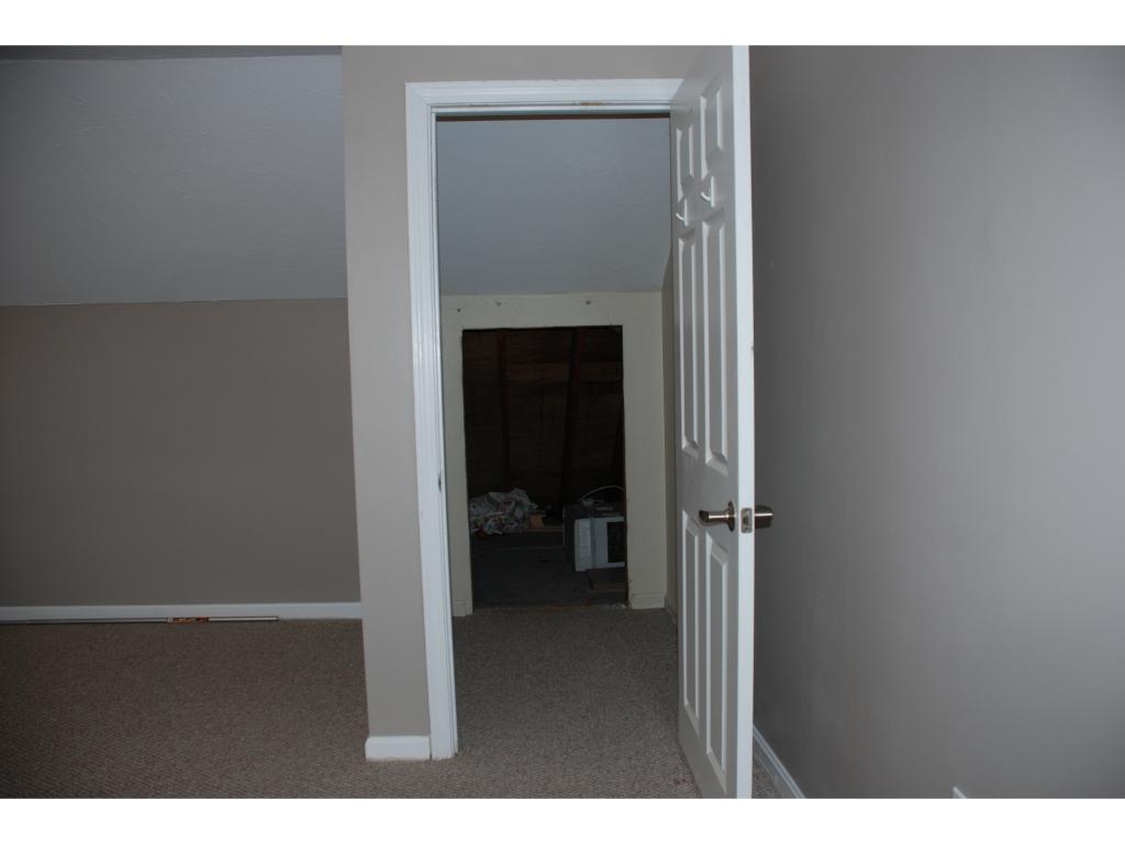 300 Circle Road, Unit 300 Manchester, NH 03103 - Photo 18 of 26