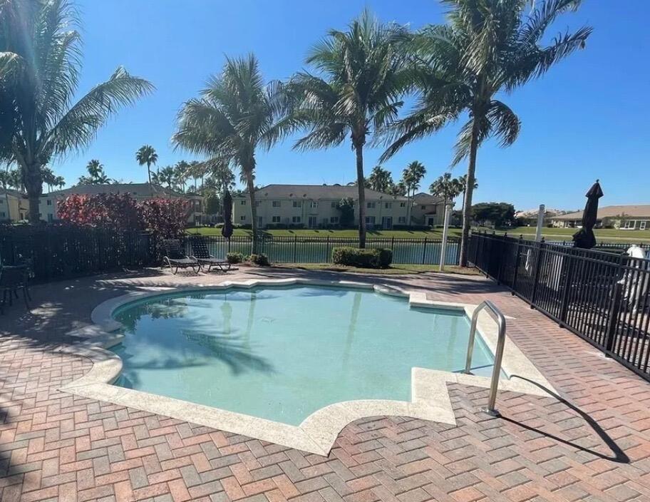 1655 Northeast 33rd Road, Unit 1034 Homestead, FL 33033 - Photo 10 of 19 b916ffbe-271e-46e7-aef6-dff0ecd1185f