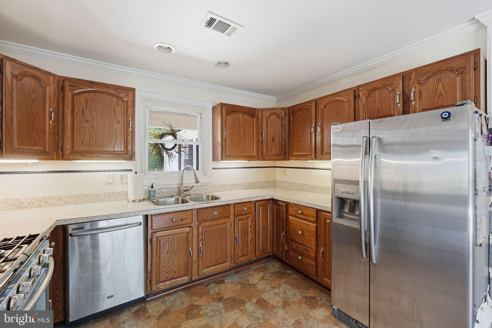 19608 Gott Street Poolesville, MD 20837 - Photo 15 of 43