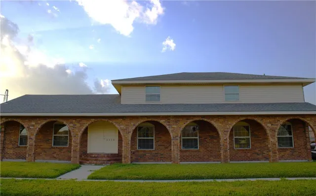 $255,000 | 2328 Mumphrey Road, Chalmette, LA 70043