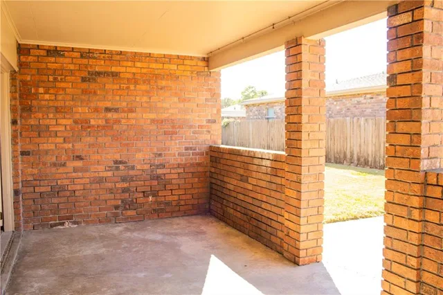 $255,000 | 2328 Mumphrey Road, Chalmette, LA 70043