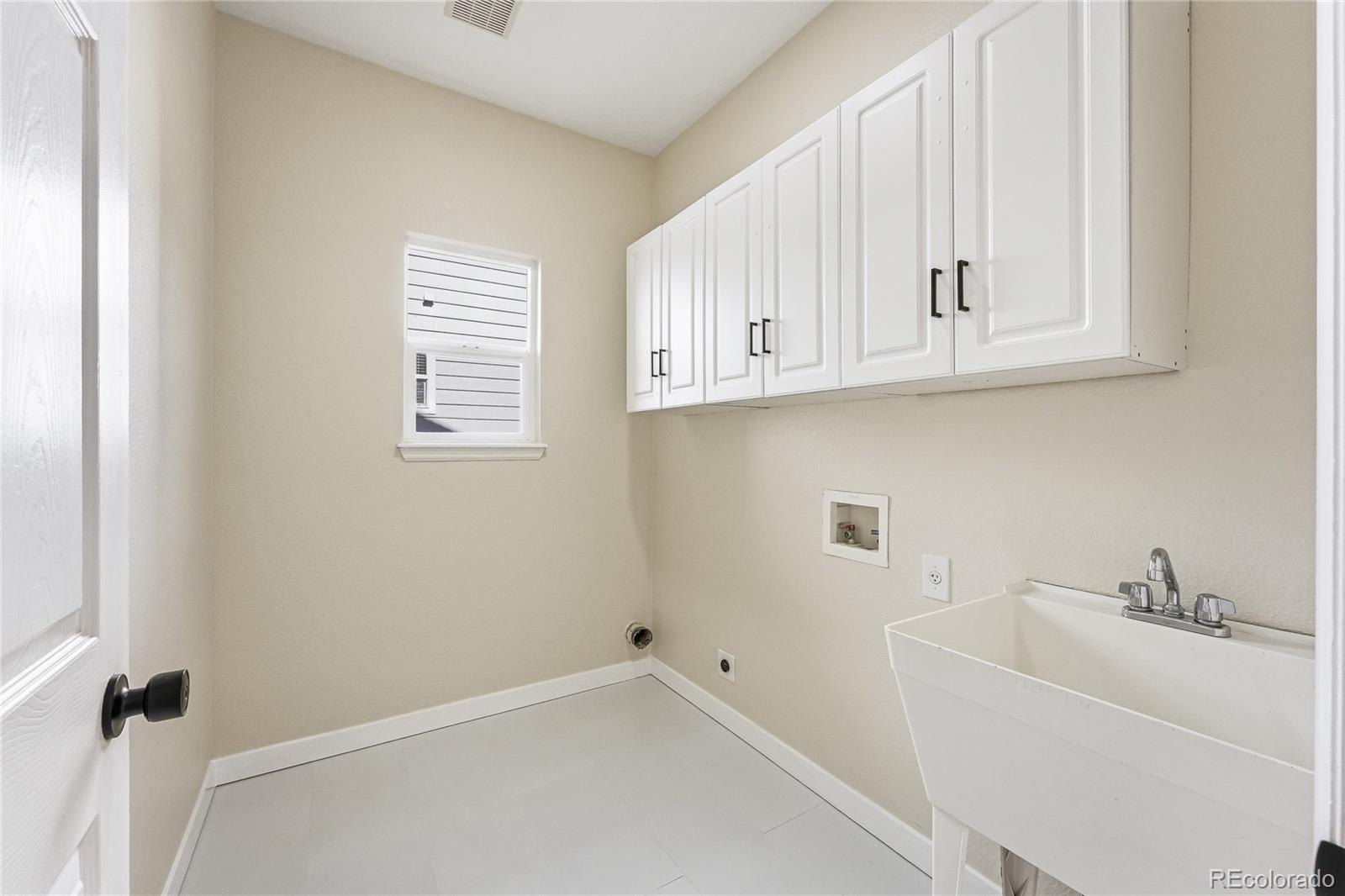 7755 Solstice Way Castle Rock, CO 80108 - Photo 37 of 50