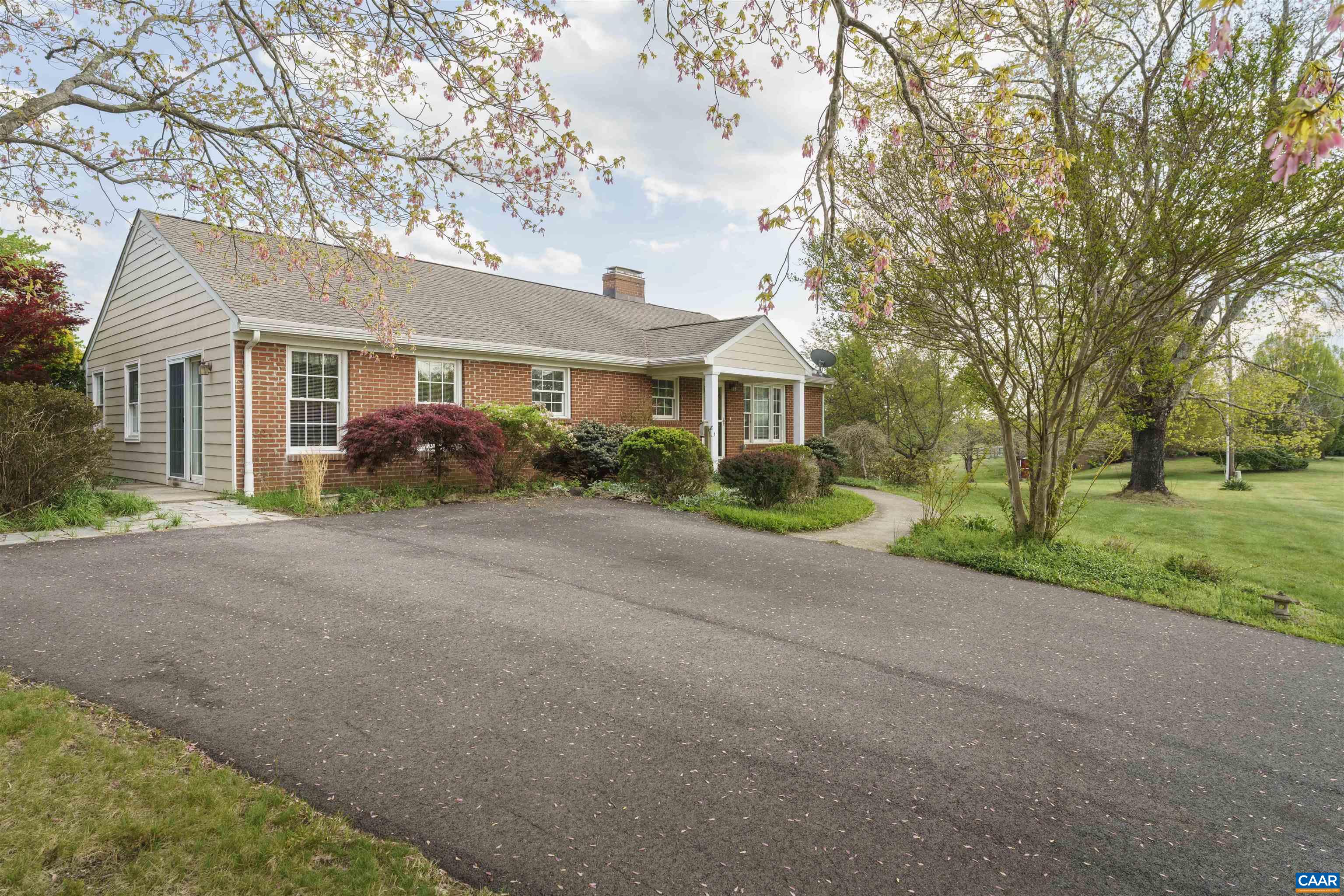 5559 Free Union Road Free Union, VA 22940 - Photo 4 of 49