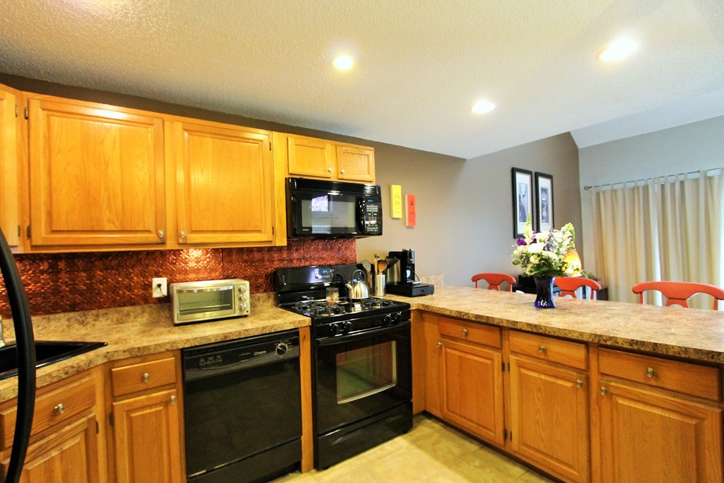 113 Pilgrim Road, Unit 113 Haverhill, MA 01832 - Photo 10 of 24 Gallery Image 10