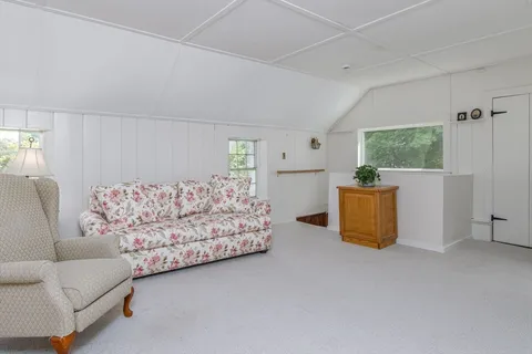$899,900 | 96 Hollis Street, Groton, MA 01450