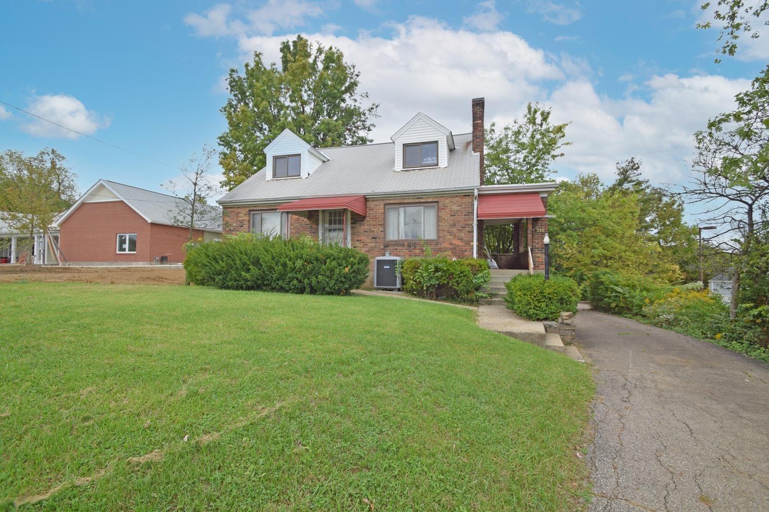 230 West Sharon Road Springdale, OH 45246 - Photo 2 of 9 Gallery Image 2