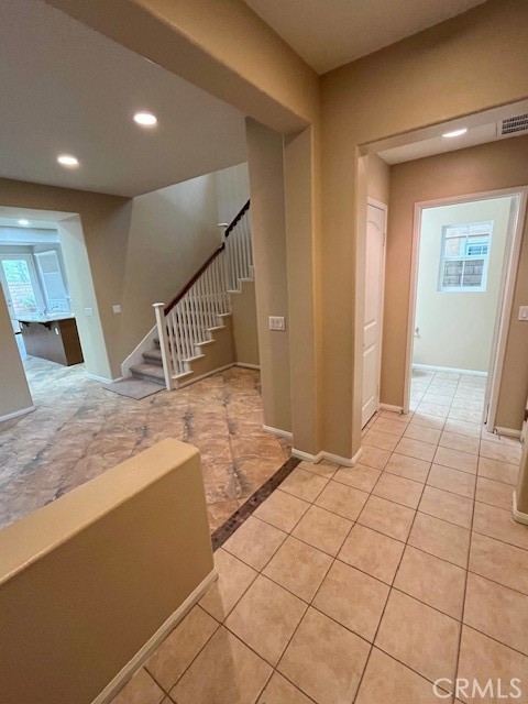 13 Yorkshire Court Laguna Niguel, CA 92677 - Photo 7 of 21 a view of a living room