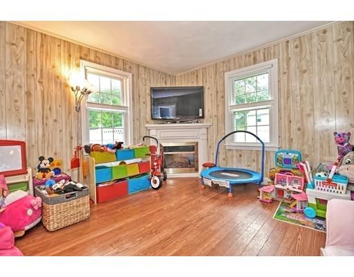 59 Bridle Road Billerica, MA 01821 - Photo 22 of 32 Gallery Image 22