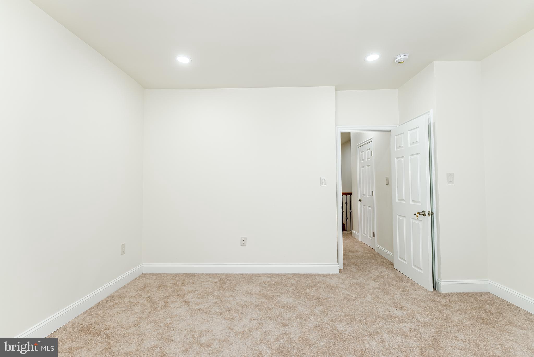 6357 Old York Road Philadelphia, PA 19141 - Photo 28 of 41 a view of an empty room