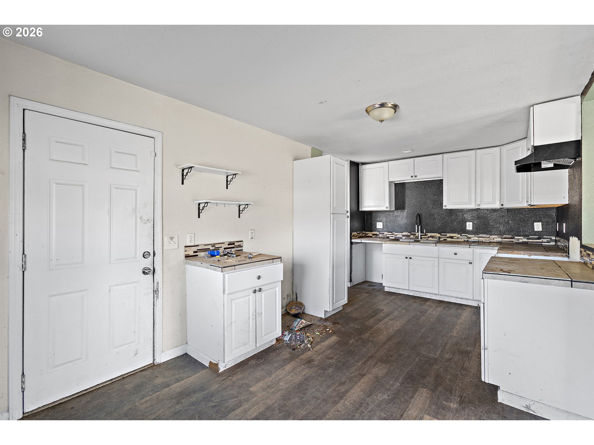 3176 Florida Street Longview, WA 98632 - Photo 8 of 25 Kitchen