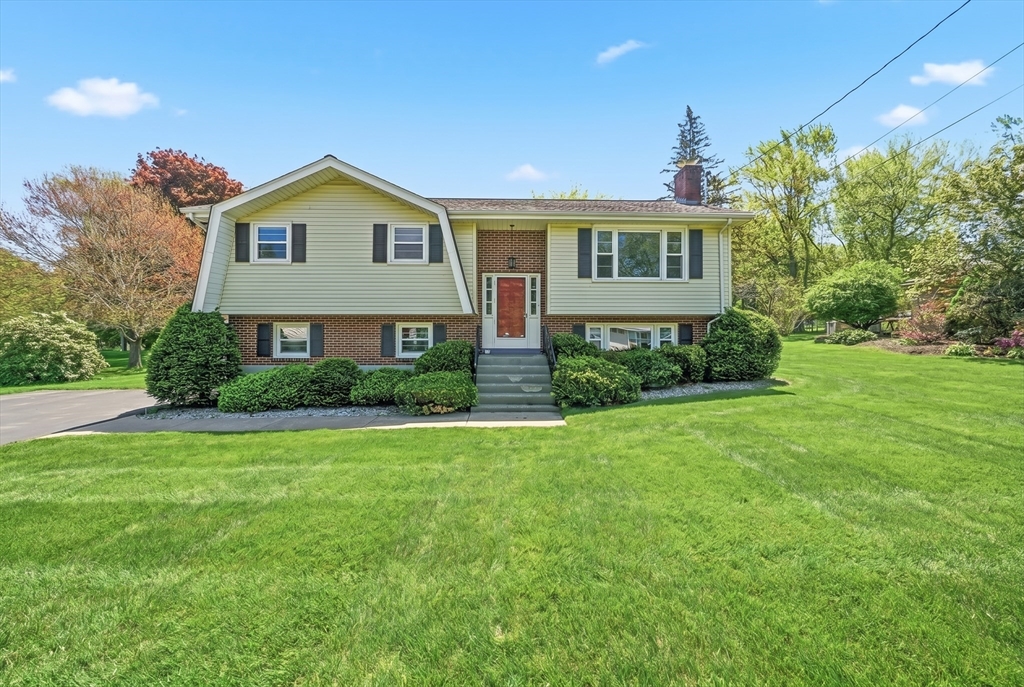 6 Belmont Road Burlington, MA 01803 - Photo 2 of 40