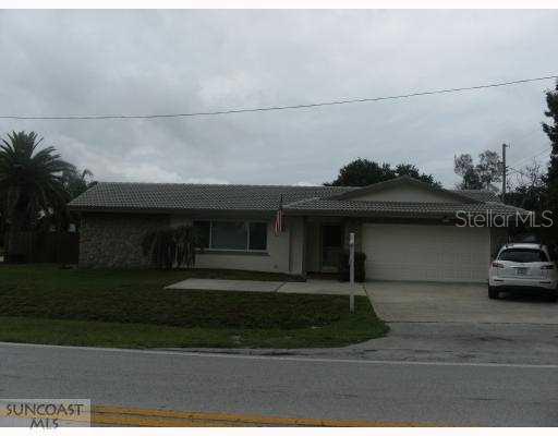 9533 Oakhurst Road Seminole, FL 33776 - Photo 1 of 1 Exterior Front