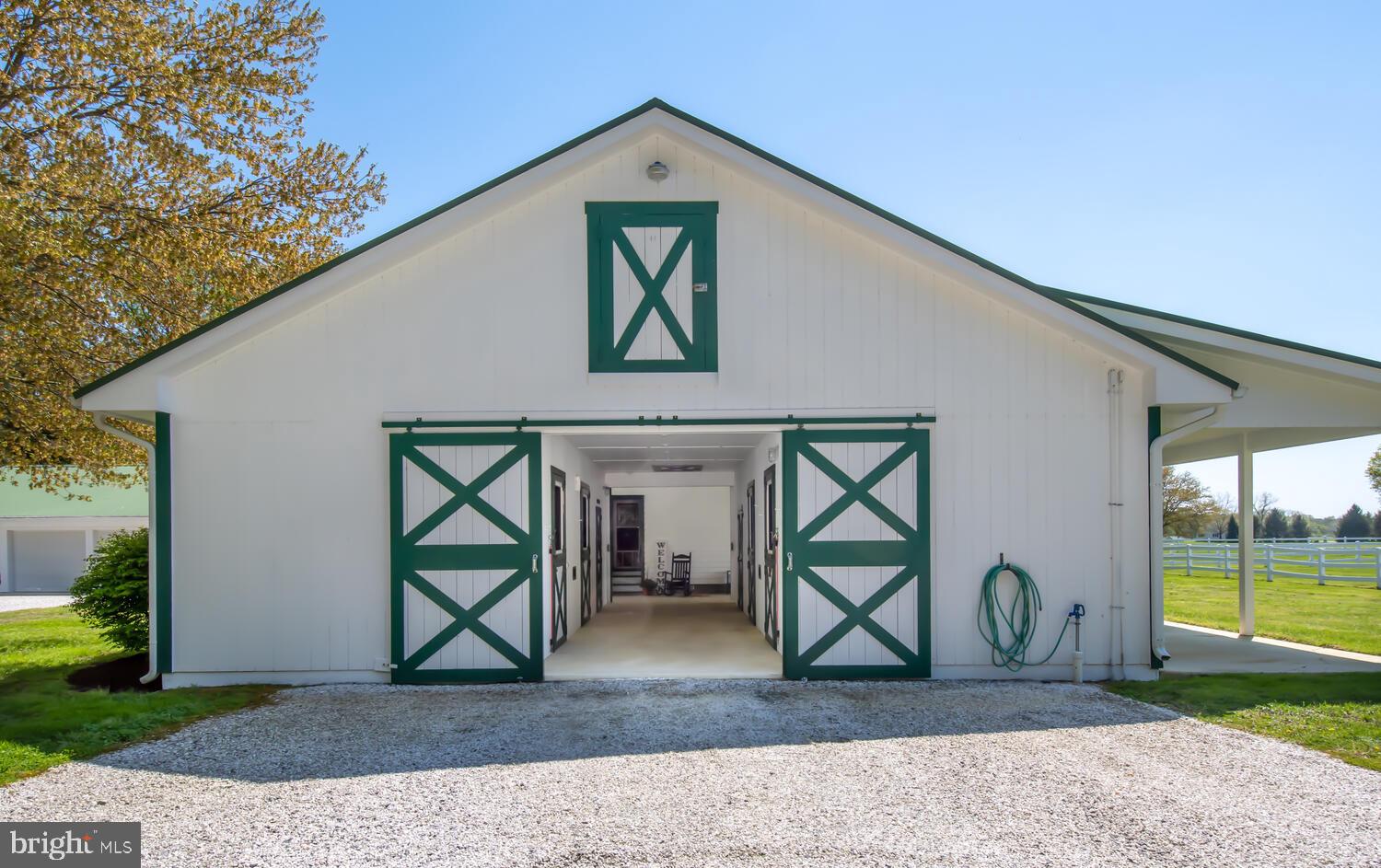 28589 Brick Row Drive Oxford, MD 21654 - Photo 105 of 129 Stable House 40 x 80