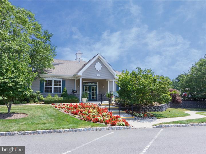 8 Foster Road Pennington, NJ 08534 - Photo 5 of 13 Gallery Image 5