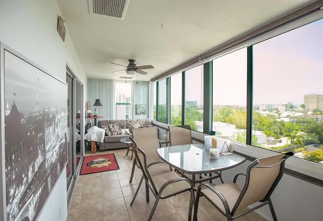 $5,500 | 1255 East Peppertree Drive, Unit 501, Sarasota, FL 34242