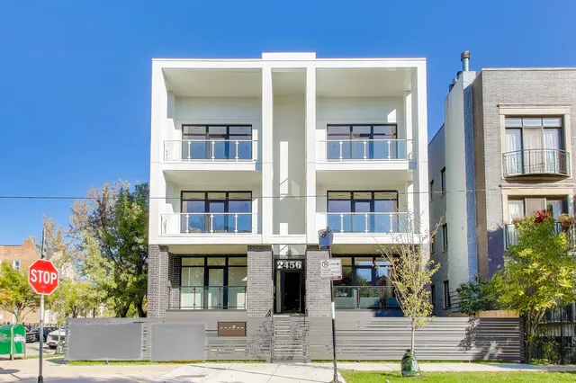 $750,000 | 2456 West Cortez Street, Unit 3E, Chicago, IL 60622
