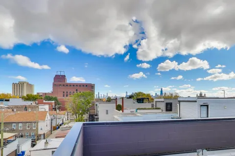 $750,000 | 2456 West Cortez Street, Unit 3E, Chicago, IL 60622